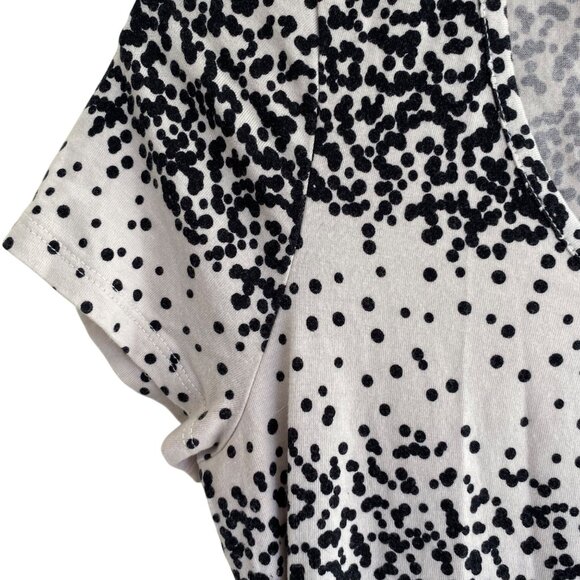 Motherhood Maternity Black & White Polka Dot Ruched Short Sleeve Scoop Neck Top - Picture 4 of 7
